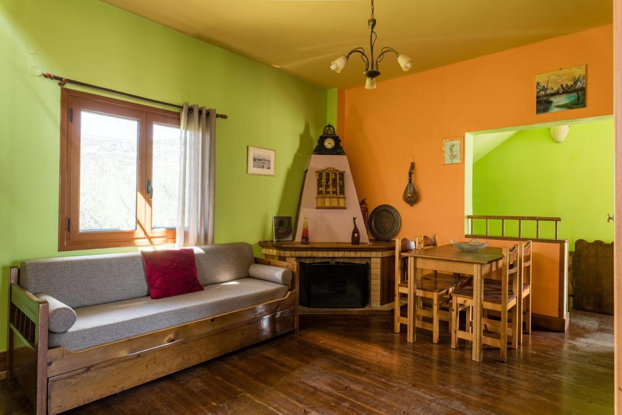 Ta-So'S Apartments Stoupa Messinias Dış mekan fotoğraf